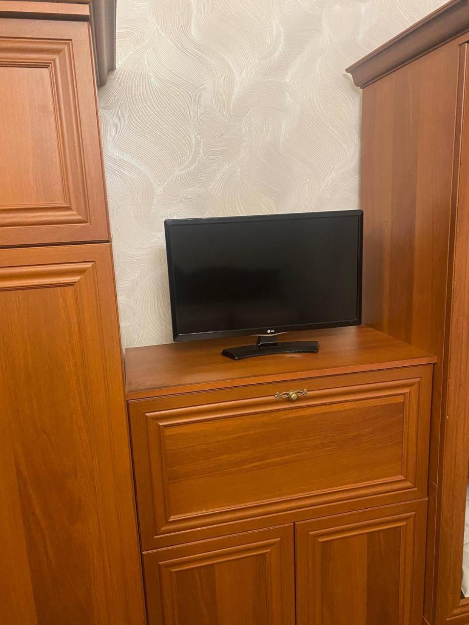 Апартаменти На Вулиці Антоновича Lviv Exteriör bild